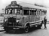 Ônibus urbano sobre chassi White da Viação Estrela do Norte, do Rio de Janeiro (RJ).