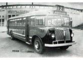 Ônibus urbano de 1947 sobre chassi inglês Aclo.