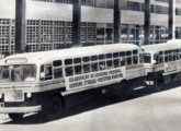 Um FNM-Grassi da CMTC, fotografado na cerimônia de entrega da frota à operadora, em março de 1961.