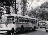 Trólebus Grassi/Villares operando no transporte urbano de São Paulo em 1965 (foto: Transporte Moderno).