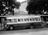 Algonauta-LP operado pela empresa Coletivos Progresso de Boassú, de São Gonçalo (RJ); a imagem é de 1965, mesmo ano de fabricação do veículo (foto: Augusto Antônio dos Santos / ciadeonibus).