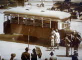 Ônibus Grassi em chassi International no transporte paulistano, na segunda metade dos anos 20 atuando em linha para o Cambuci (fonte: Instituto Moreira Sales / diariodotransporte).