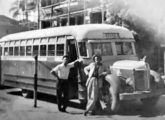 Pertencente à Wolfram, este ônibus pesado sobre caminhão International KB-8, de 1947-49, servia ao transporte urbano de Blumenau (fonte: Helvio Buttner / egonbus).