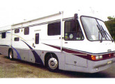 Industreiler Vitória Régia 1999, sobre Mercedes-Benz O-364 (fonte: Motor Home).