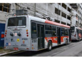 O trólebus da Ambiental em vista ¾ posterior (foto: Murilo da Silva / onibusbrasil).