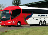 Irizar PB sobre Volvo de três eixos na frota internacional da empresa paranaense Pluma (foto: Eduardo Oliveira de Abreu / imponibus).