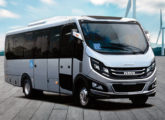 Micro SoulClass Executivo, com cadeira elevatória para facilitar o acesso de deficientes físicos, chamado "ônibus inclusivo" pela Iveco.