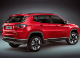 Jeep Compass Trailhawk.