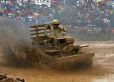 Jerico com motor dianteiro em disputa pela vitória, na IX edição da corrida (foto: Marcos Antônio Teixeira).