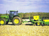 7500 4x4, o maior dos tratores fabricados no Brasil pela John Deere no final da década de 90.