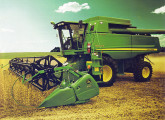 Colheitadeira 9570 STS, o menor modelo da série, lançado no Agrishow 2008.