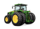 John Deere 7M 215.