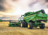 John Deere S5 500.
