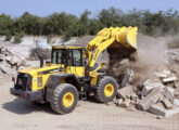 WA380-6: mais uma pá-carregadeira nacionalizada pela Komatsu.