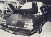 Lassale Digital, com traseira inspirada no Lincoln Continental, quando do lançamento na V Transpo (foto: Oficina Mecânica).