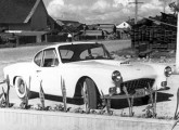 O elegante cupê catarinense Lepper, construído na década de 50 (fonte: site carroantigo).