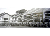 A moderna garagem de Triagem (São Cristóvão) tinha capacidade para fabricar 150 bondes e 50 carrocerias de ônibus por ano.