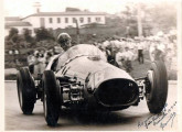 Monoposto Alfa/Corvette no II Circuito de Piracicaba, em 1960: ao volante, Camillo Christófaro, construtor do carro e vencedor da prova (fonte: site mestrejoca).