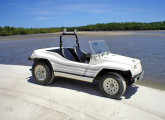 O buggy pernambucano Luar; o exemplar da foto, de Recife, foi fabricado em 1990 (foto: Sérgio Dubeux).