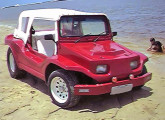 Primeira versão do Malibuggy, mal-construído porém com personalidade; o carro foi fotografias em 2004 em Extremoz (RN) (fonte: site planetanuggy). 