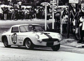 Malzoni II, com "Marinho" ao volante, no circuito de rua da Barra da Tijuca (Rio de Janeiro), em 1964 (fonte: site rvchudo). 