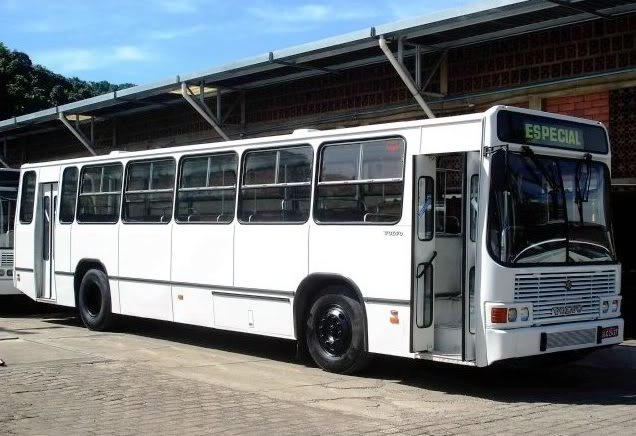 Como chegar até Car Place Reparos de Veiculos em Araucária de Ônibus?