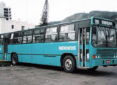 Torino sobre chassi Scania F 113 HL, com estreitas portas adiante do eixo da frente, pertencente à Ribeironense Transportes Coletivos, de Florianópolis (SC) (fonte: Alessandro Alves da Costa / egonbus).
