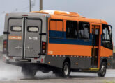 Mais um GranMicro S2 da Comlurb, este em chassi VW 9.180/S, fotografado na Via Dutra com destino ao Rio de Janeiro (foto: Guilherme Gomes / onibusbrasil).