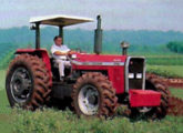 MF 299/4 (7,3 t, 126 cv), o maior trator de origem Massey produzido pela Maxion em 1991 (fonte: João Luiz Knihs).