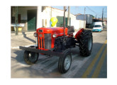 Bem conservado Massey MF 50X 1962, de São José dos Campos (SP), à venda pela internet em 2009; o para-choque não é original (fonte: site sp.quebarato). 