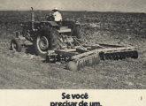 Publicidade de agosto de 1972 divulgando a linha de implementos agrícolas da Massey (fonte: Jorge A. Ferreira Jr.).