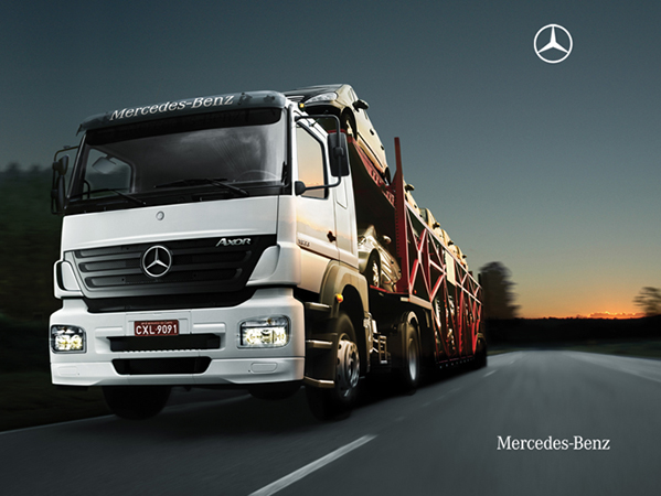 Mercedes-Benz Arocs de controle remoto tem um computador funcional dentro  dele - Blog do Caminhoneiro