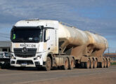 Actros 2553 6x2 da Madecon Engenharia, de Porto Velho (RO), em 2025 trafegando pela BR-364 (foto: Marcos Cabral Filho).