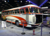O monobloco rodoviário O-321 HL exposto na Lat.Bus 2026 (foto: LEXICAR).