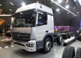 Atego 3033 8x2 (foto: LEXICAR).