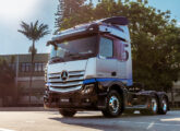Actros Evolution na série especial 15 Anos, de novembro de 2025.