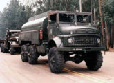 Caminhão militar LG-1519 equipado como acrro-tanque (fonte: portal bestcars).