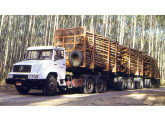 LS-2635, 6x4 lançado no início de 1994. 