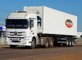 Cavalo-mecânico Actros 2546 do Frigorífico Masterfrigo, de Manaus (AM), circulando em Porto Velho (RO) em julho de 2022 (foto: Marcos C. Filho).