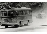 Metropolitana-LPO em 1972 servindo à linha Bangu-Sepetiba, a Oeste do Município do Rio de Janeiro (RJ) (fonte: Arquivo Nacional).