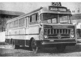 Ao Guanabarino correspondeu o ônibus urbano (com duas portas) Continental, aqui igualmente sobre chassi LP-321. 