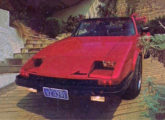 Miura Spider em pose com os faróis expostos (fonte: Jorge A. Ferreira Jr.).