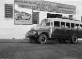 Ford 1948 da empresa Santa Terezinha, de Rio Bom (PR).