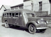 Chevrolet 1941-46 com carroceria Modêlo operando a linha Birigui-Chácara Jangada, via Bilac, no Oeste do Estado de São Paulo (fonte: Ivonaldo Holanda de Almeida).