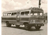 Da segunda metade da década de 50 foi este modelo de linhas futuristas; sobre chassi Ford, pertencia à mesma operadora de Rolândia. 