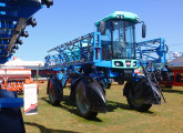 Pulverizador Boxer 2000 na feira Agrishow 2015 (foto: LEXICAR).