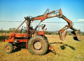 Carregadeira de cana Motocana do início dos anos 80 montada sobre trator Massey MF-290 (fonte: site go.olx).