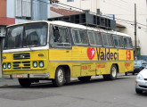 Nilo sobre Mercedes-Benz LP transformado em veículo de propaganda política, fotografado em Santa Maria (RS) em 2004 (fonte: site deltabus). 