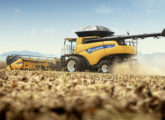 New Holland CR 9.90.