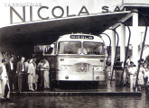Rodoviário sobre chassi Mercedes-Benz LP, no stand da Festa da Uva de 1958, em Caxias do Sul. 
